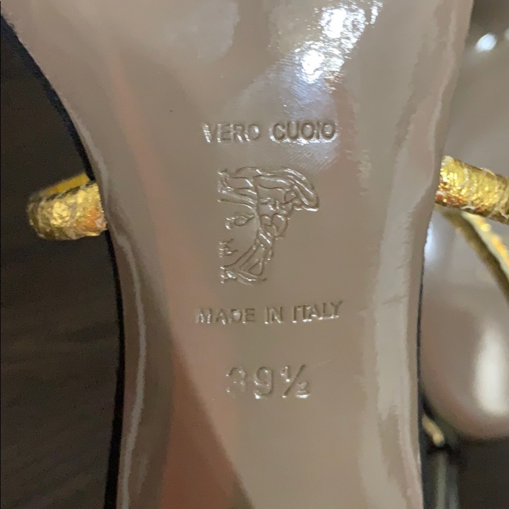 Versace Collection Heels - Picture 4 of 4